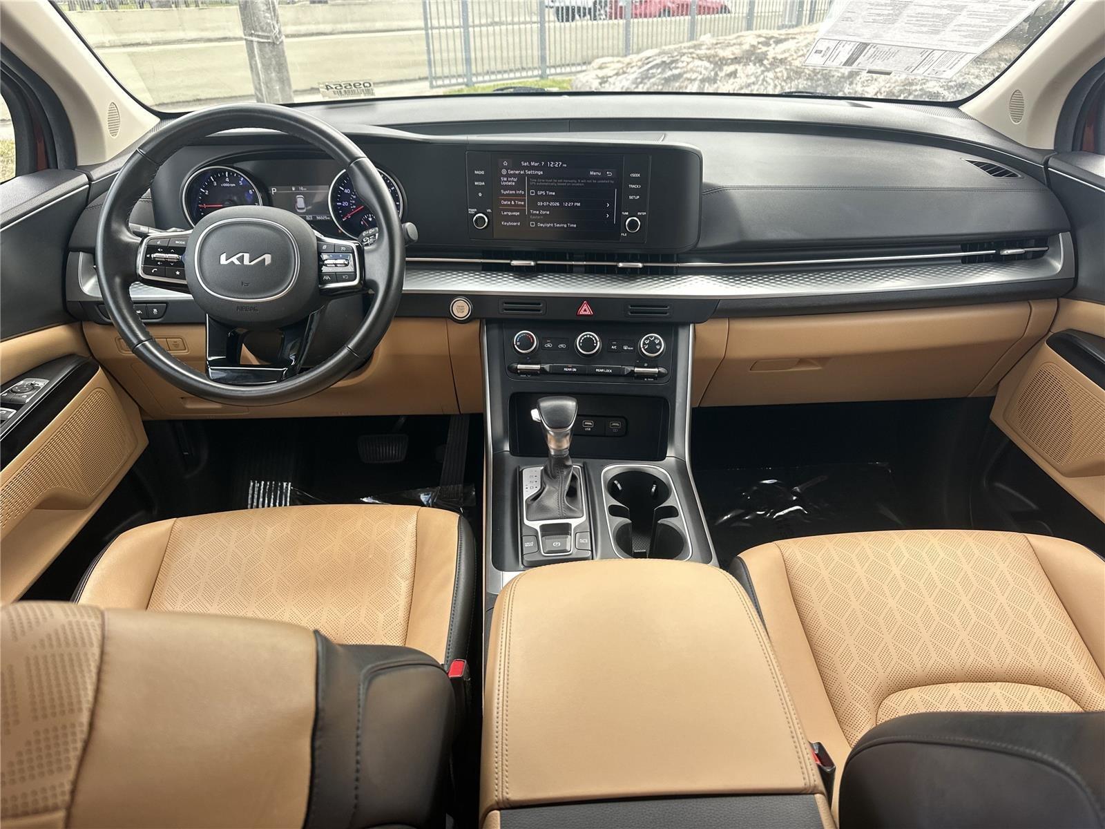 Kia Carnival Lx Front Wheel Drive - Thumbnail 19