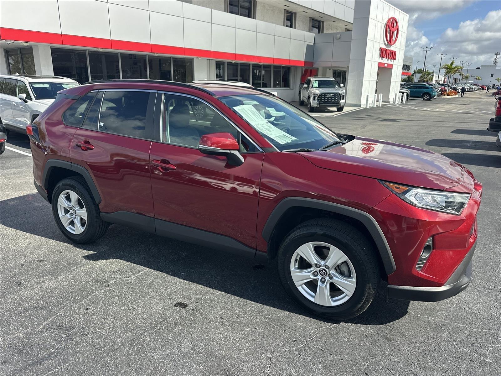 Toyota Rav4 - Thumbnail 4