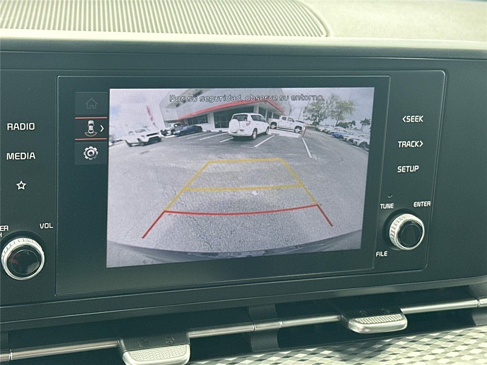 Kia Carnival Lx Front Wheel Drive - Thumbnail 17