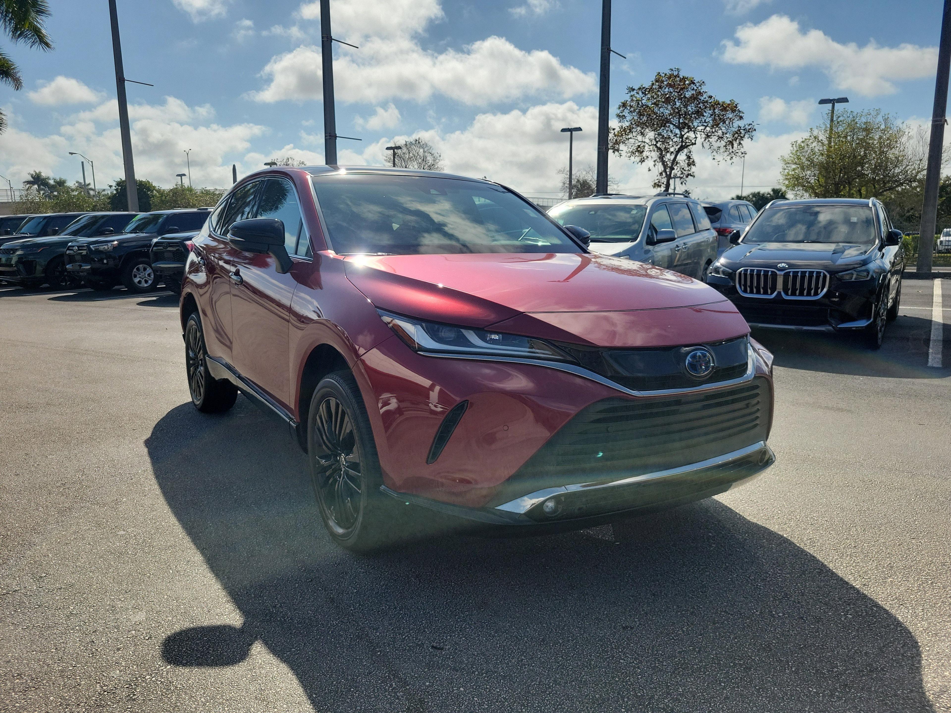 Toyota Venza Nightshade Awd - Thumbnail 4