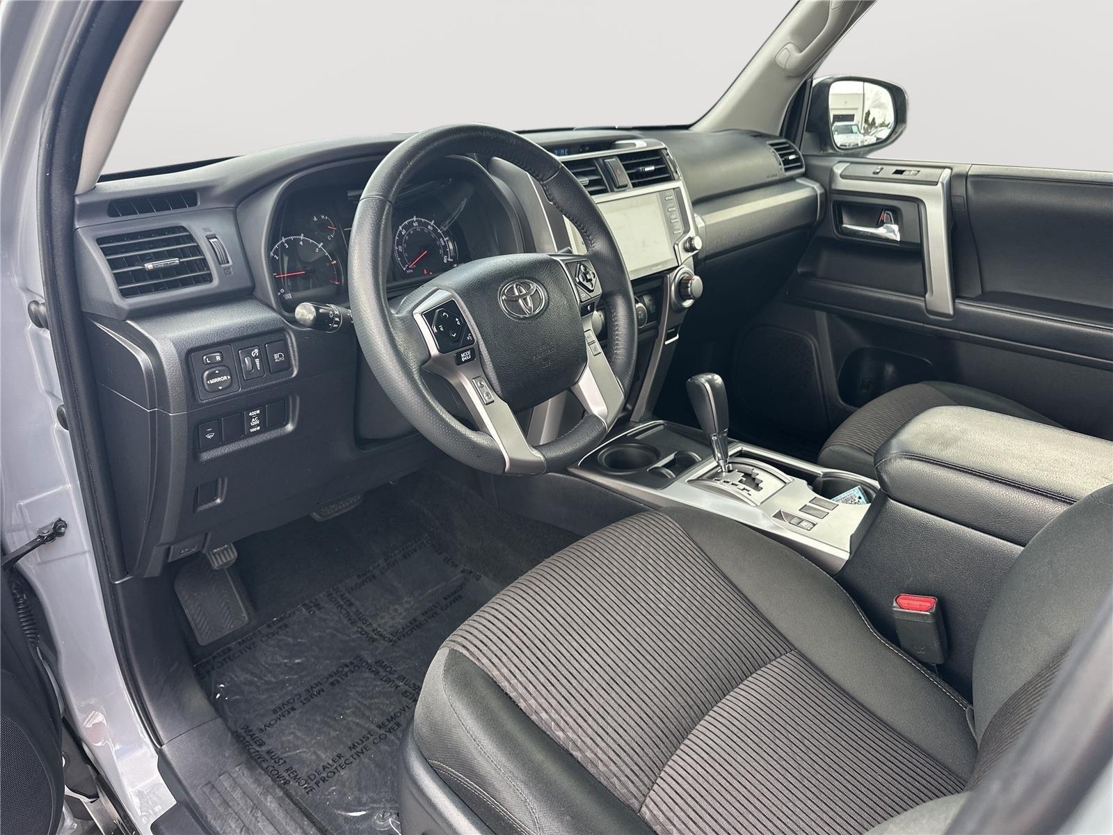 Toyota 4Runner Trail Edition Rear Wheel Drive - Thumbnail 10