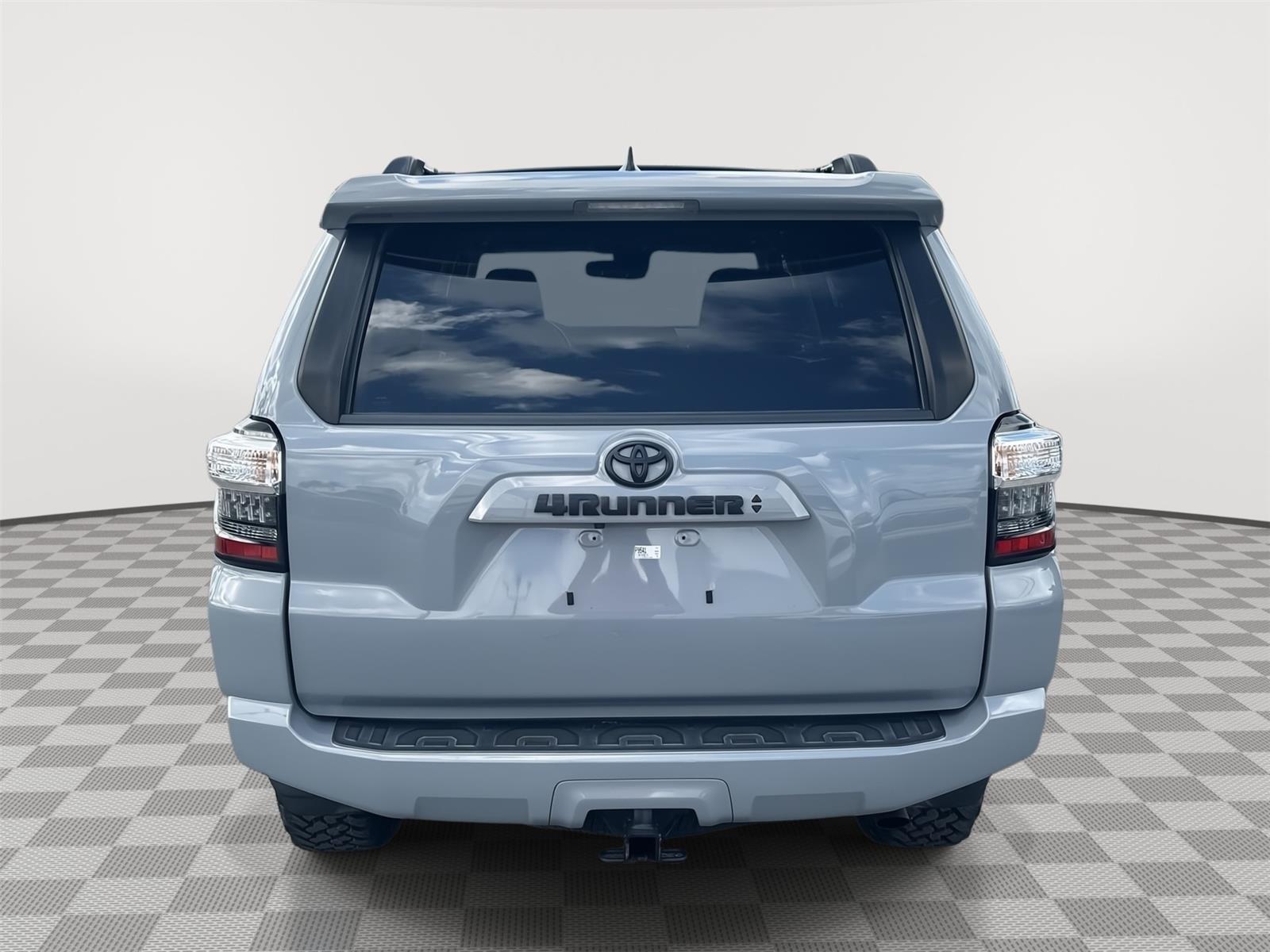 Toyota 4Runner Trail Edition Rear Wheel Drive - Thumbnail 7