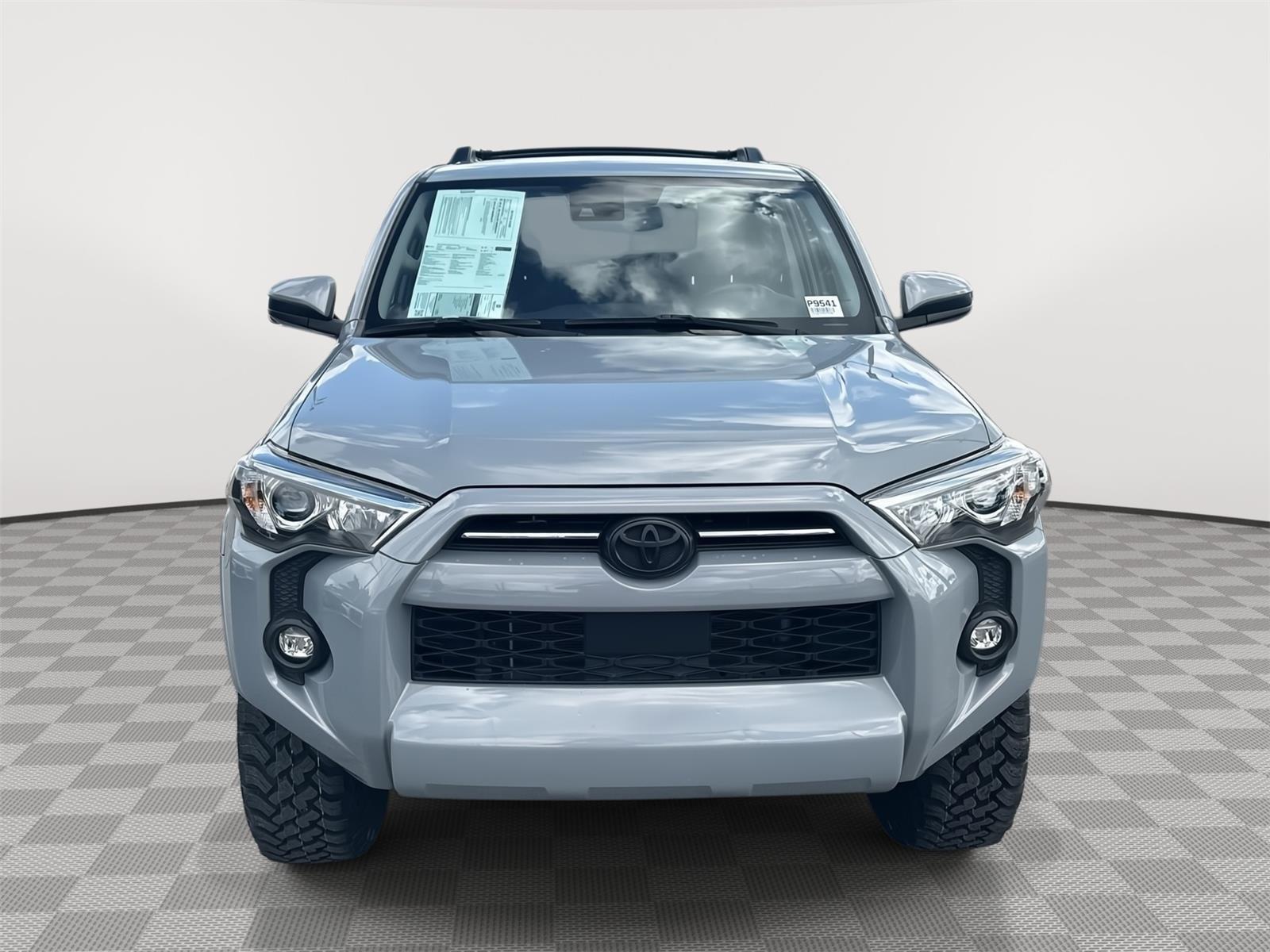Toyota 4Runner Trail Edition Rear Wheel Drive - Thumbnail 3