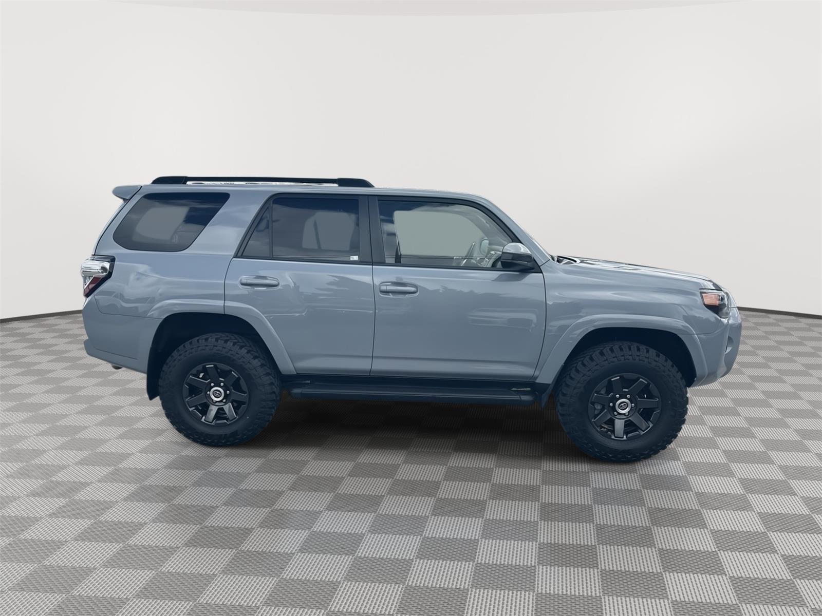 Toyota 4Runner Trail Edition Rear Wheel Drive - Thumbnail 5