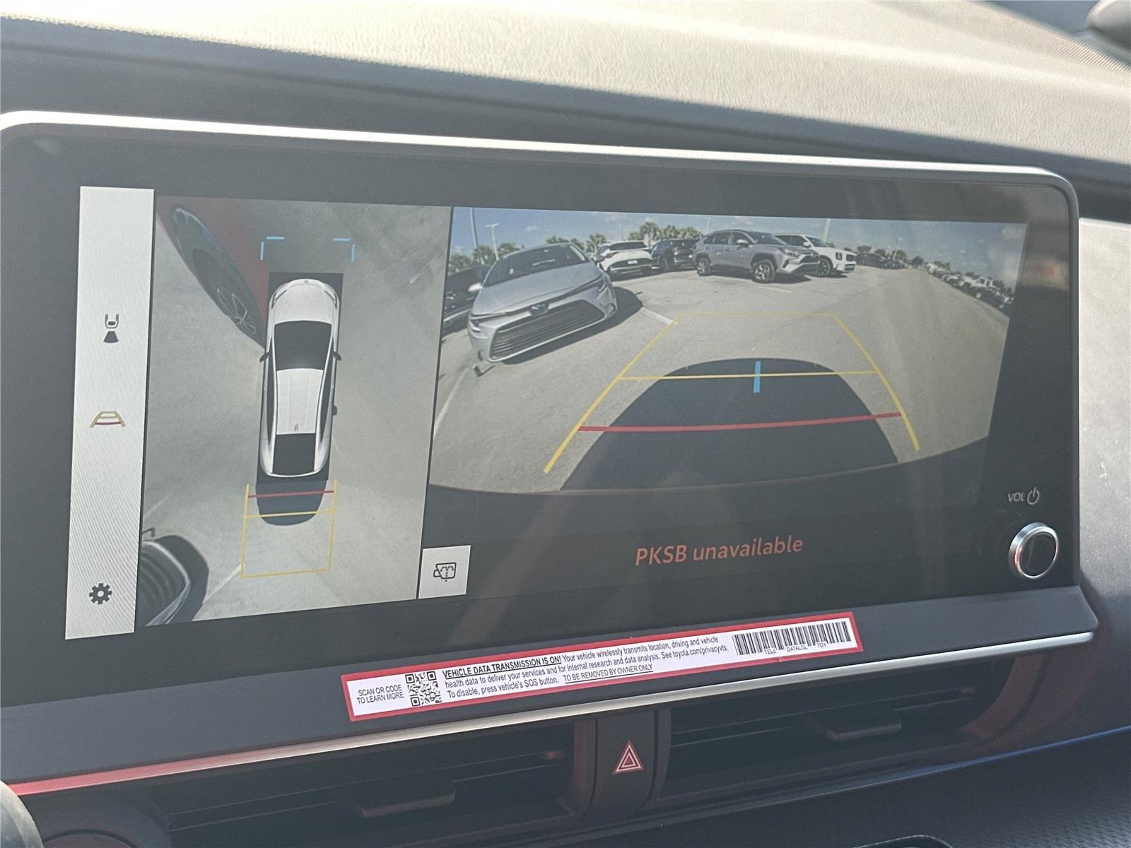 Toyota Prius Limited - Thumbnail 18