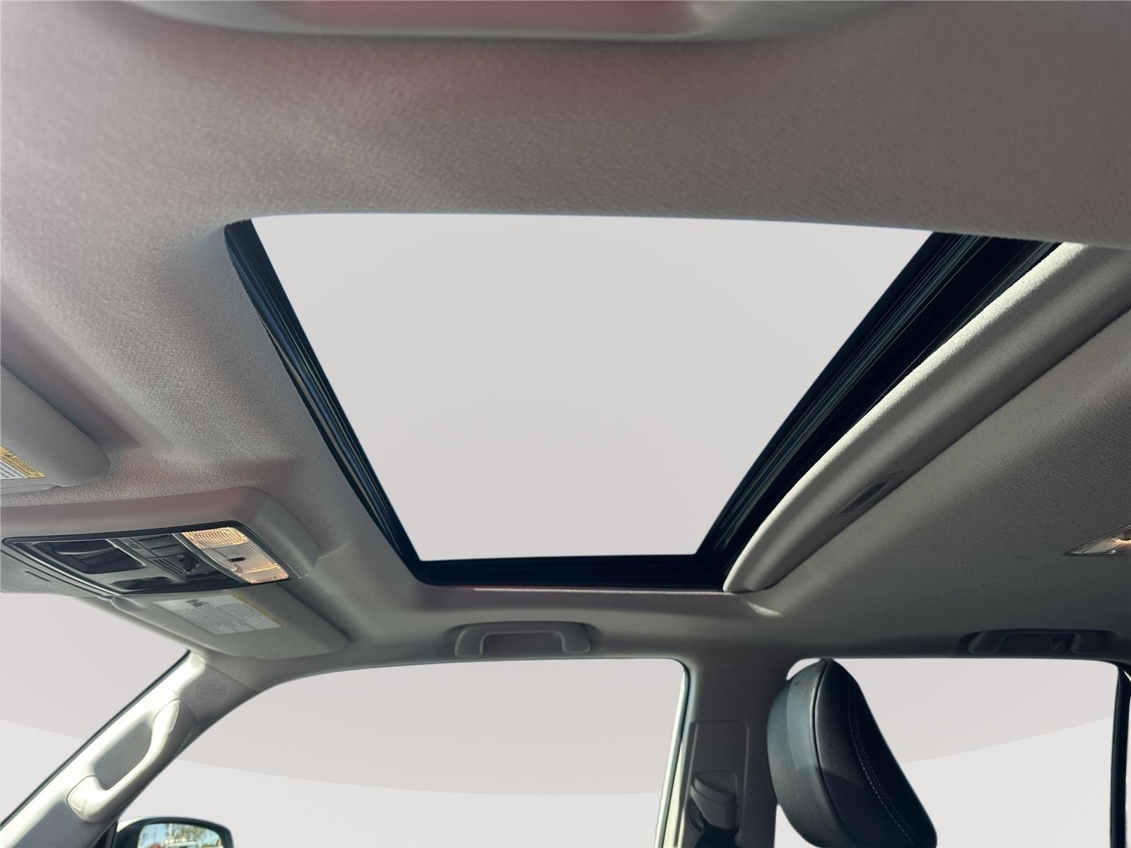 Toyota 4Runner Sr5 Premium Rear Wheel Drive - Thumbnail 11