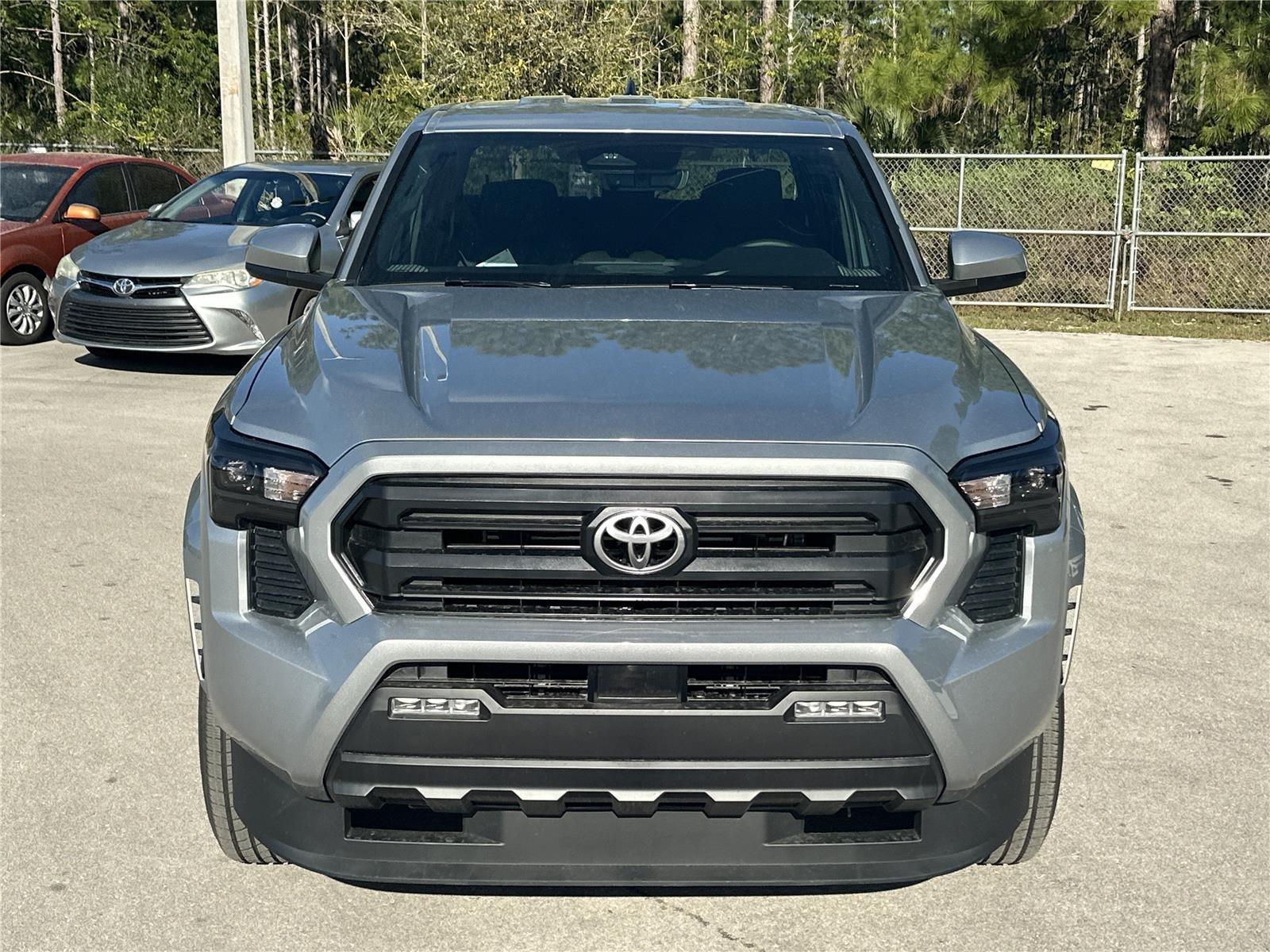 Toyota Tacoma Sr5 Double Cab Rear-Wheel Drive - Thumbnail 2