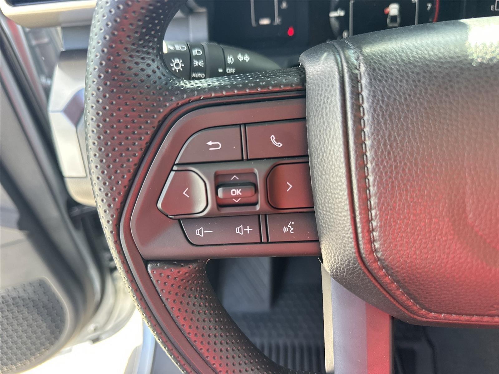 Toyota Tacoma Sr5 Double Cab Rear-Wheel Drive - Thumbnail 10