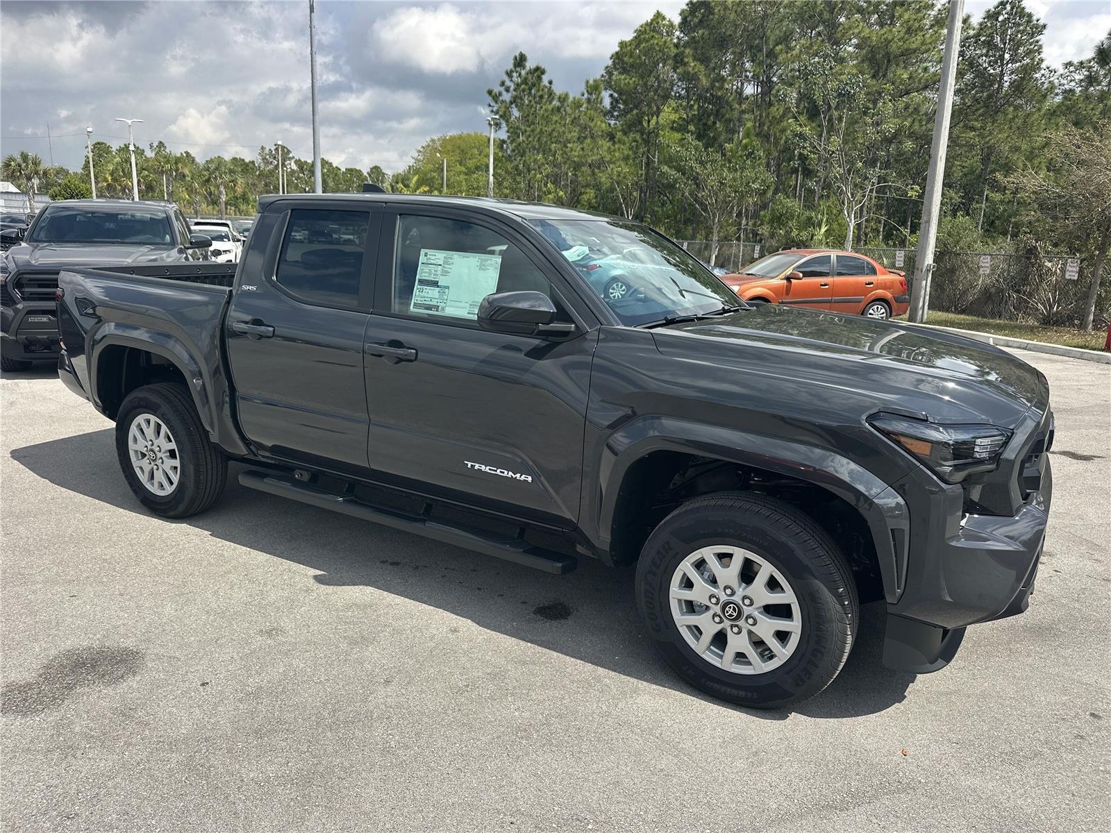 Toyota Tacoma Sr5 Double Cab Rear-Wheel Drive - Thumbnail 3