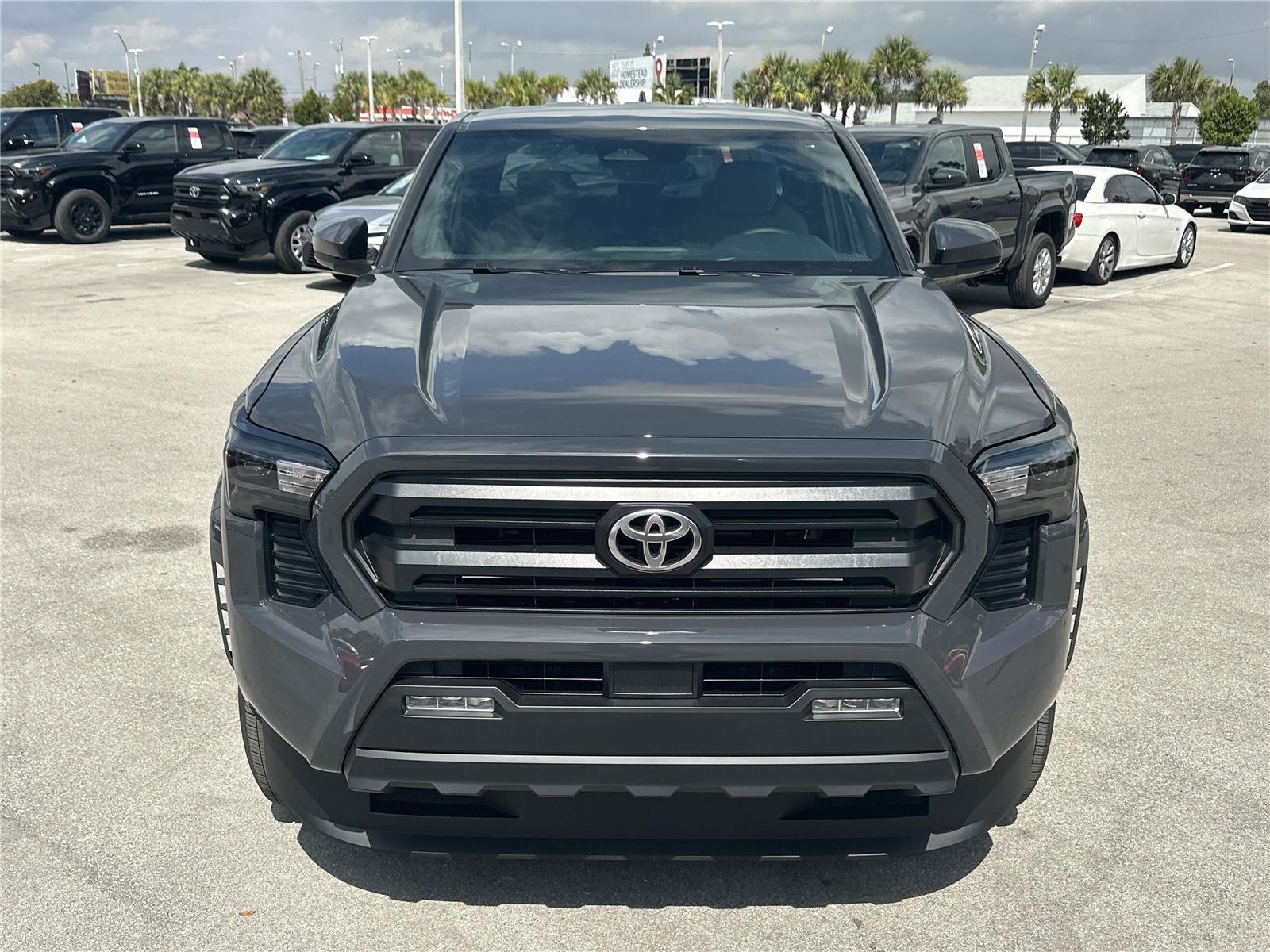 Toyota Tacoma Sr5 Double Cab Rear-Wheel Drive - Thumbnail 2