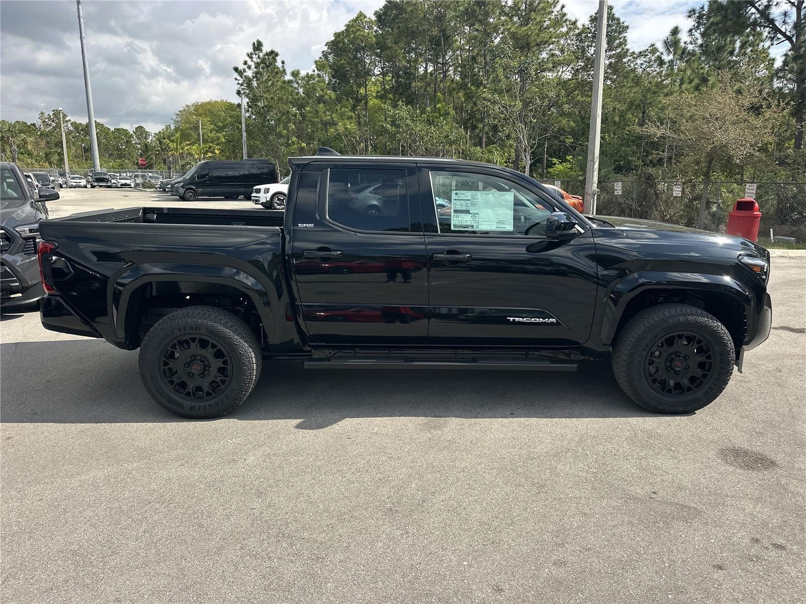 Toyota Tacoma Sr5 Double Cab Rear-Wheel Drive - Thumbnail 4