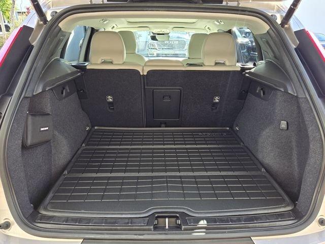 Volvo Xc40 B5 Plus Dark Theme With Navigation & Awd - Thumbnail 12