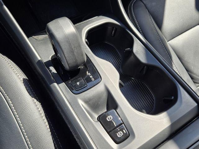 Volvo Xc40 B5 Core With Navigation & Awd - Thumbnail 20