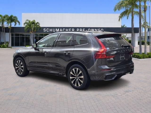 Volvo Xc60 B5 Plus Dark Theme Awd - Thumbnail 6