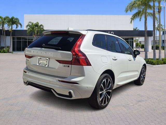 Volvo Xc60 B5 Plus Dark Theme Awd - Thumbnail 8