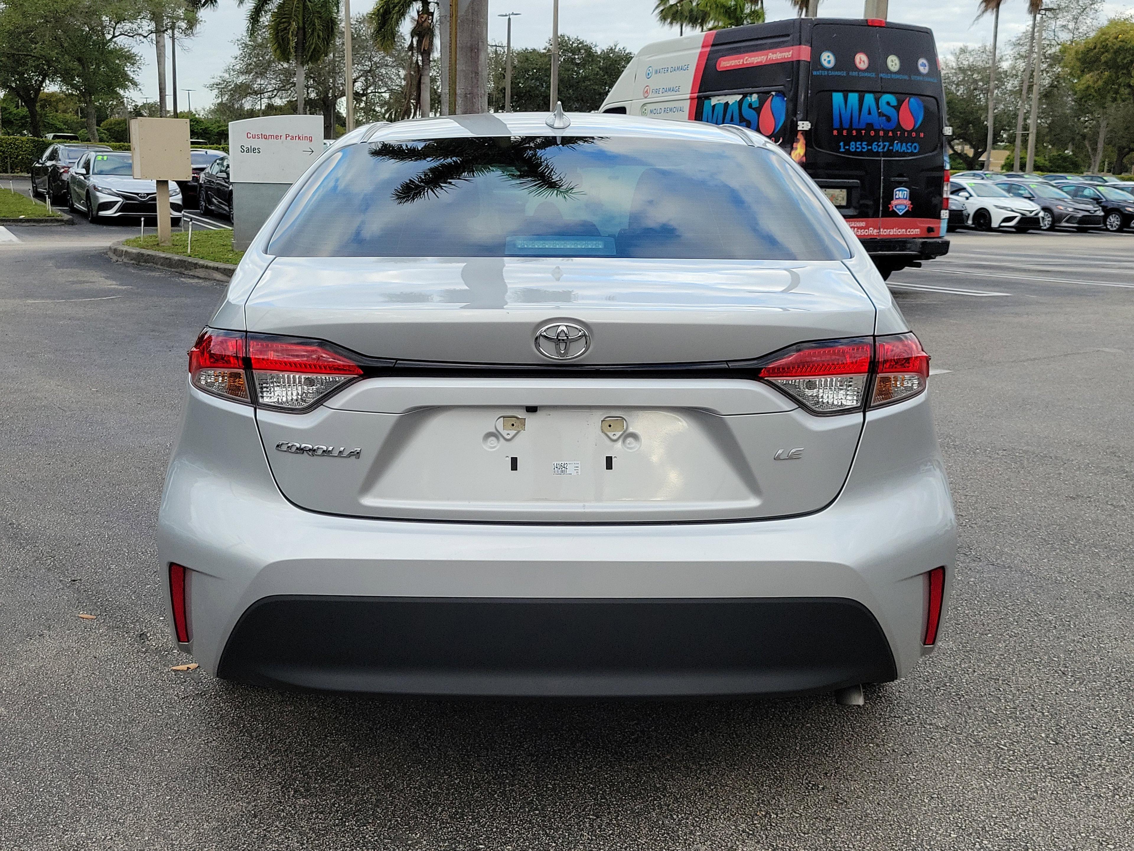 Toyota Corolla Le Fwd - Thumbnail 7