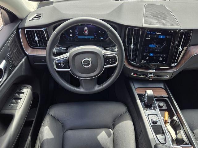 Volvo Xc60 B5 Plus Bright Theme Awd - Thumbnail 17