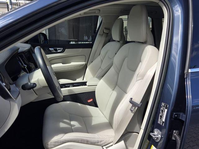 Volvo Xc60 B5 Plus Bright Theme Awd - Thumbnail 14