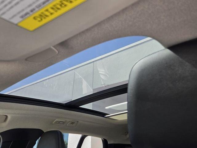 Volvo Xc40 B4 Plus Bright Theme With Navigation - Thumbnail 17