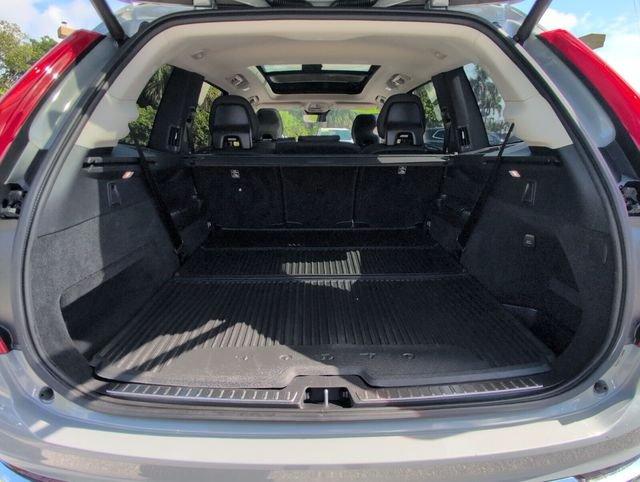 Volvo Xc90 Plug-In Hybrid T8 Core 7 Passenger - Thumbnail 11