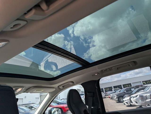 Volvo Xc90 Plug-In Hybrid T8 Plus 6 Passenger - Thumbnail 13