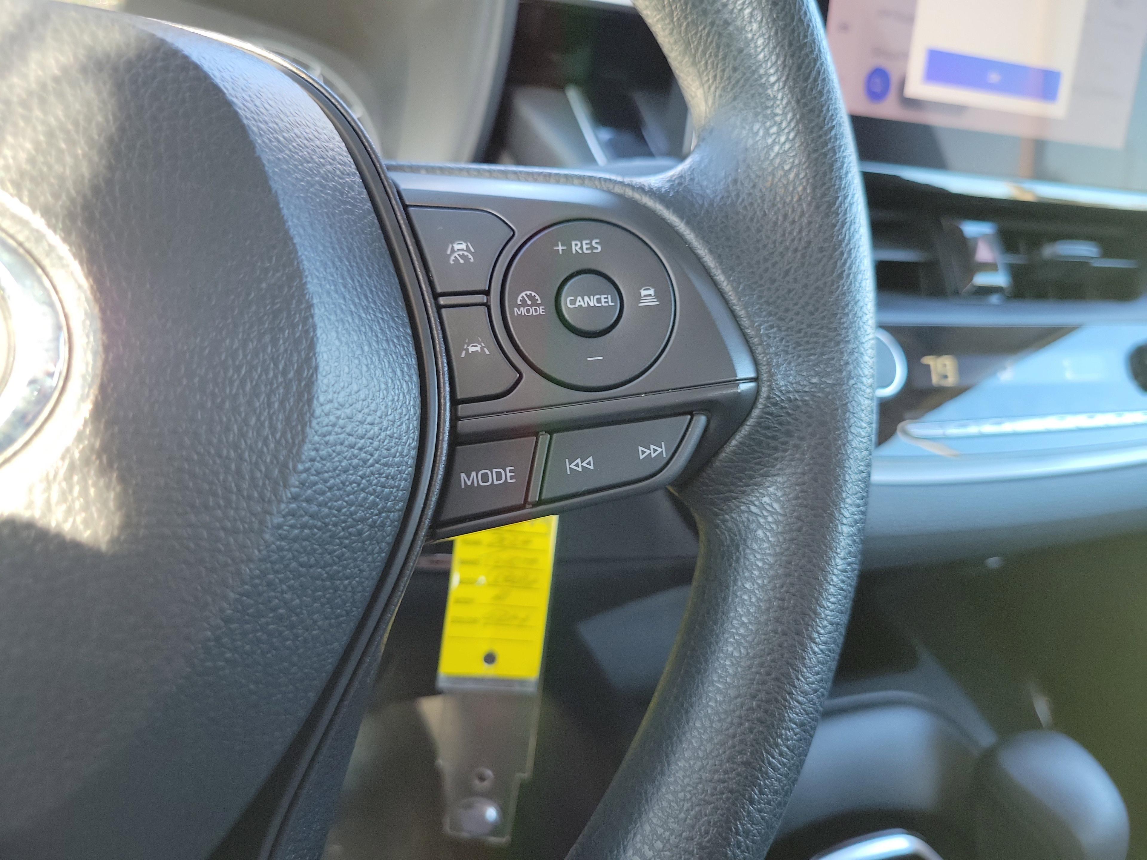 Toyota Corolla Le Fwd - Thumbnail 17