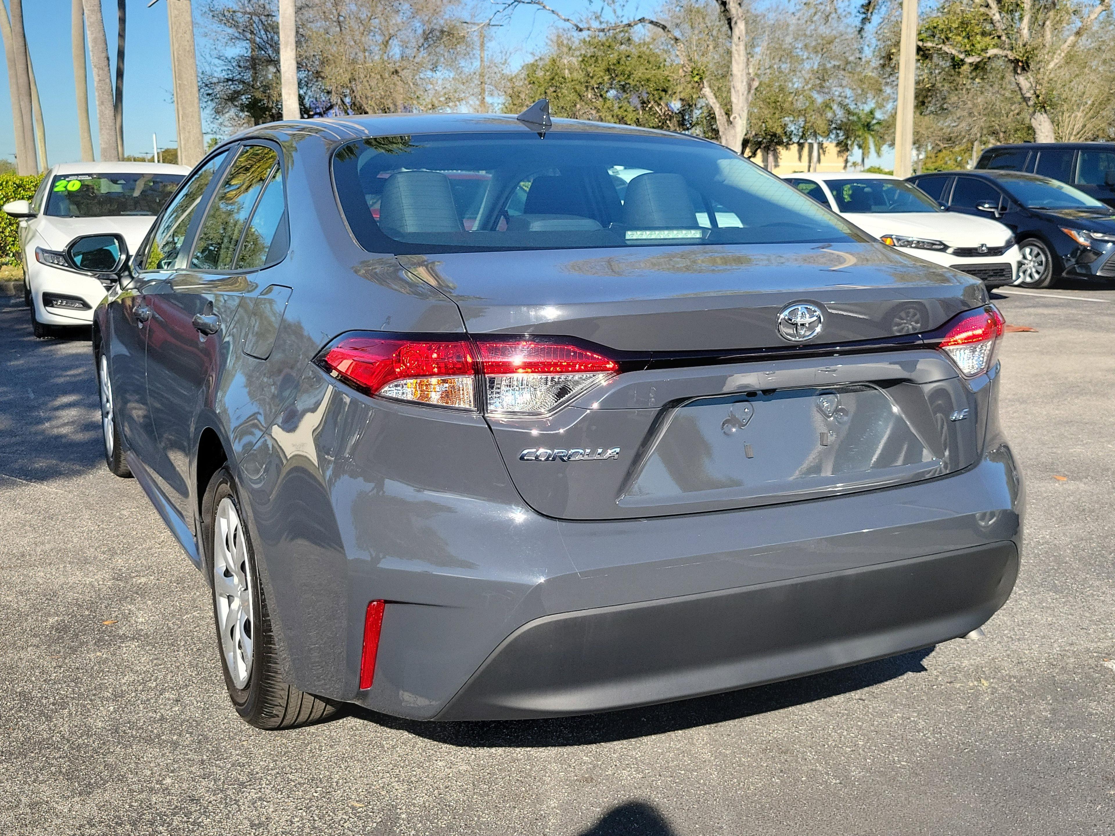 Toyota Corolla Le Fwd - Thumbnail 7