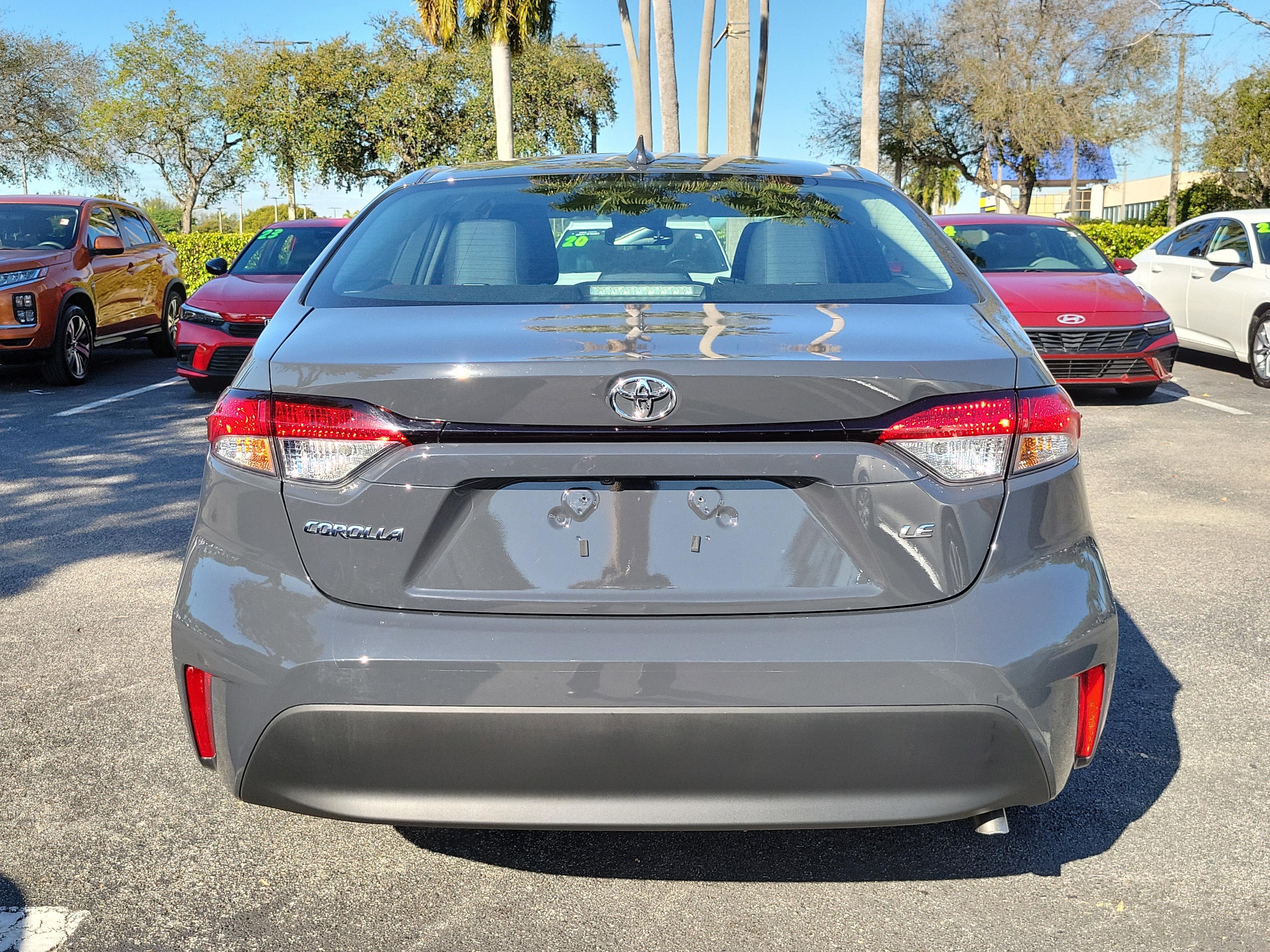 Toyota Corolla Le Fwd - Thumbnail 6