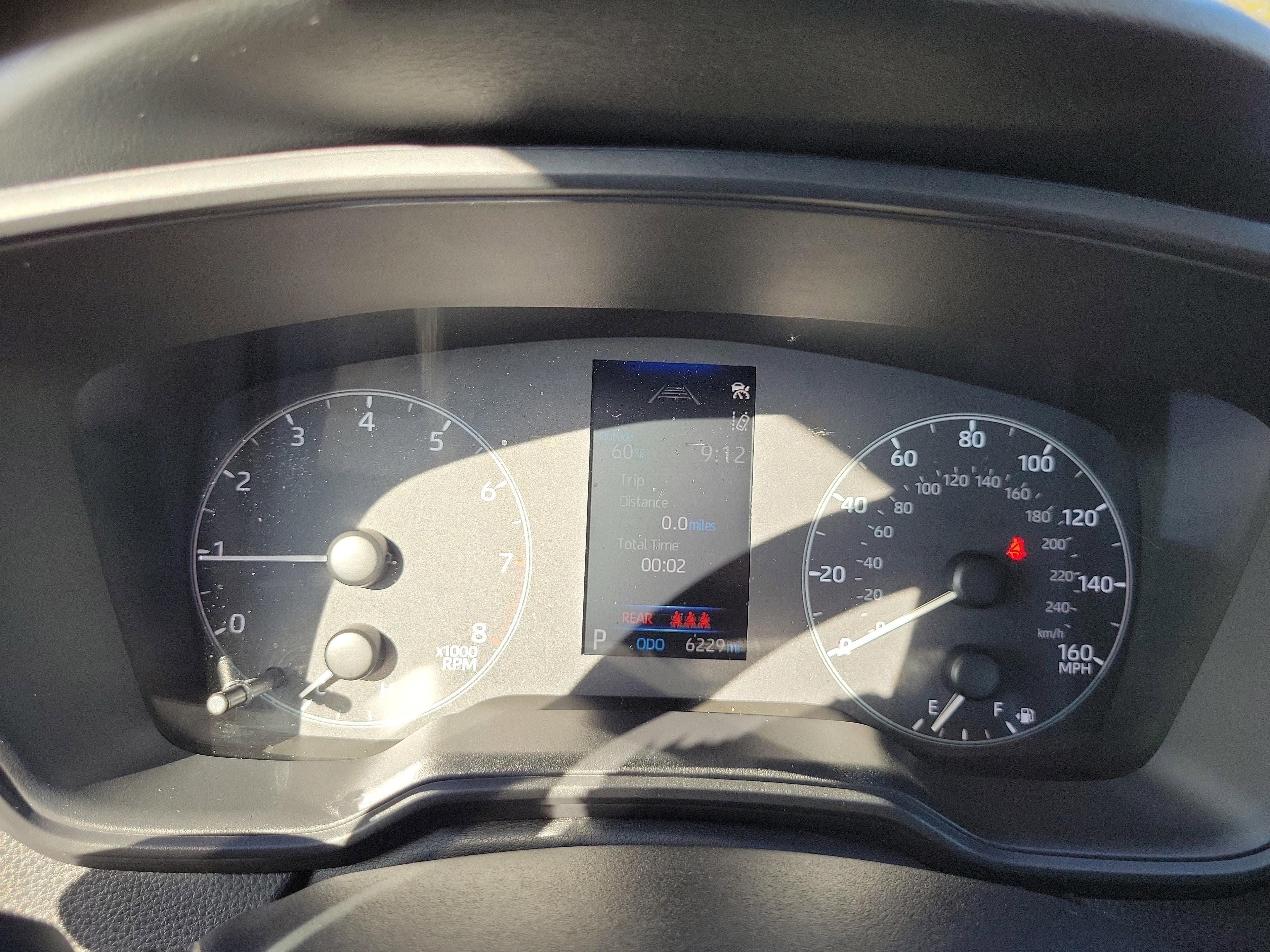 Toyota Corolla Le Fwd - Thumbnail 18