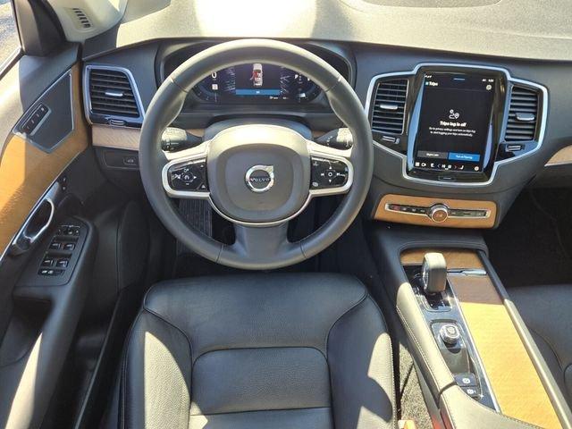 Volvo Xc90 B6 Plus 7-Seater With Navigation & Awd - Thumbnail 18