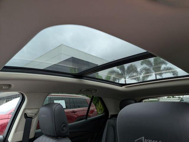 Buick Envision Avenir With Navigation - Thumbnail 20