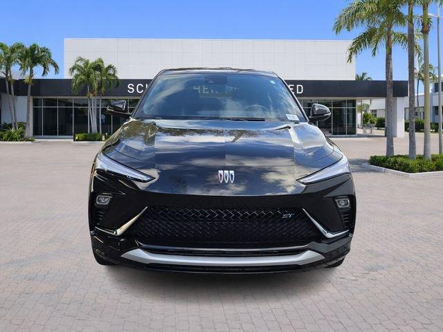 Buick Envista Sport Touring Fwd 4D Sport Utility - Thumbnail 3