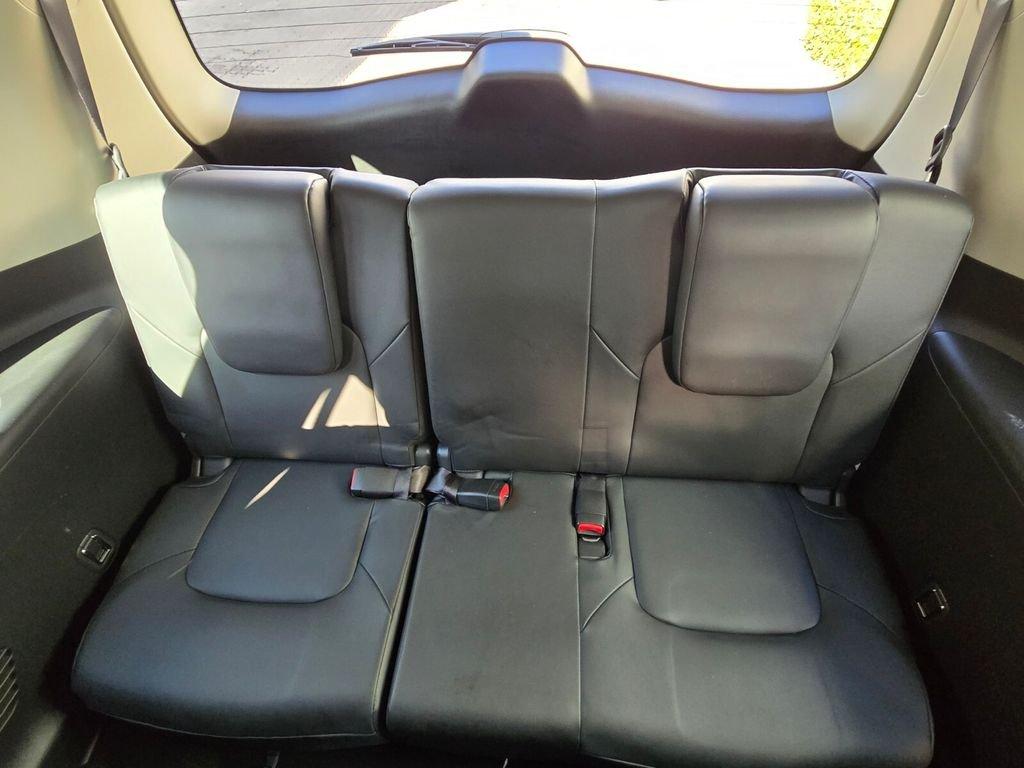 Infiniti Qx80 Luxe With Navigation - Thumbnail 16