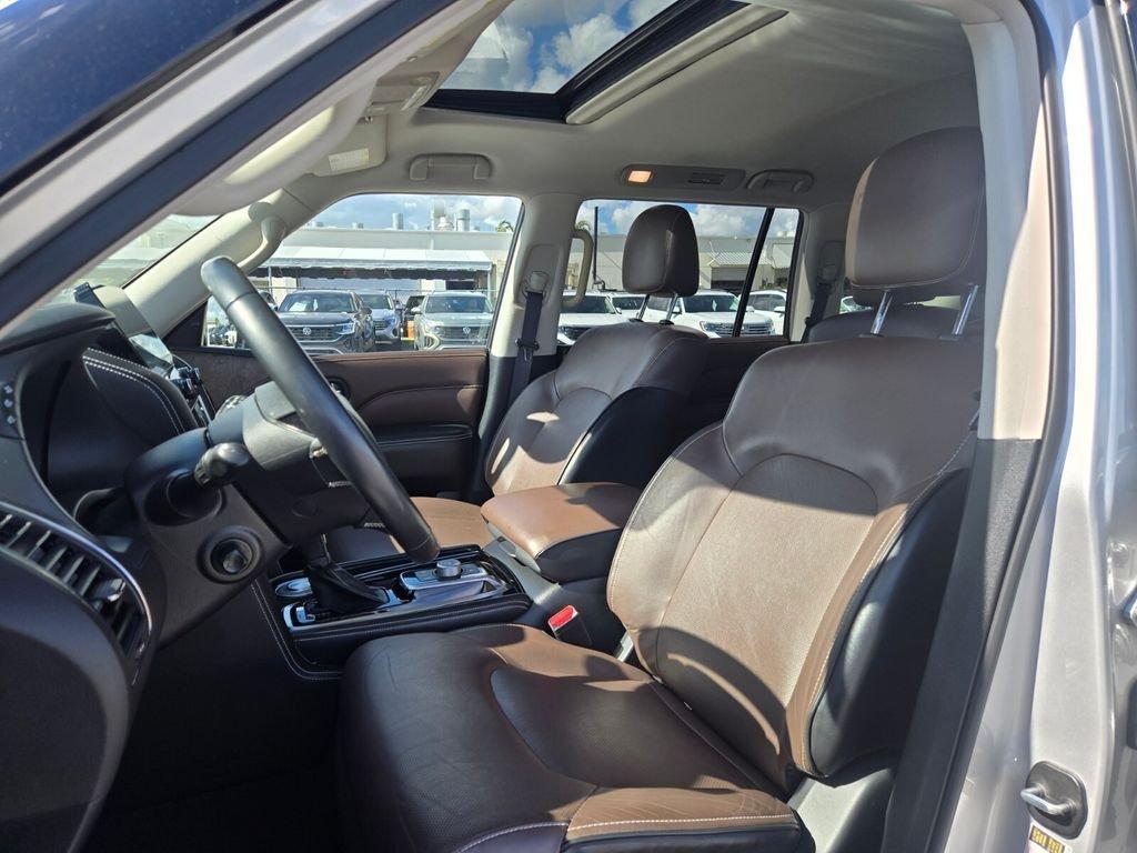Infiniti Qx80 Premium Select With Navigation - Thumbnail 10