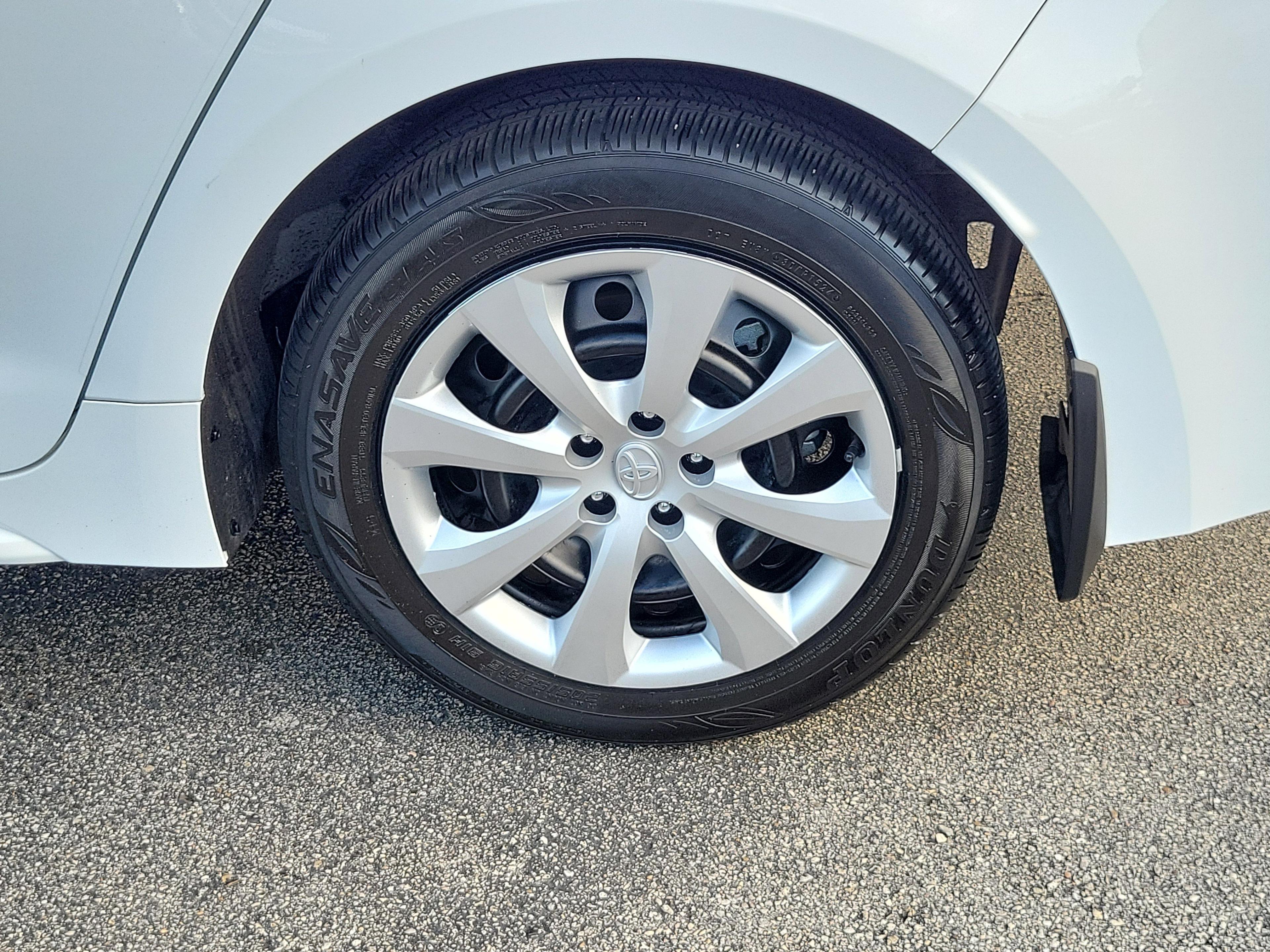 Toyota Corolla Le Fwd - Thumbnail 9