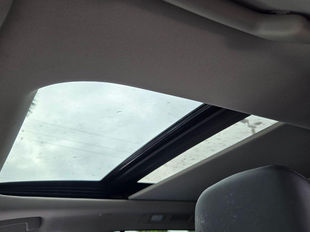 Infiniti Qx60 Luxe With Navigation - Thumbnail 18