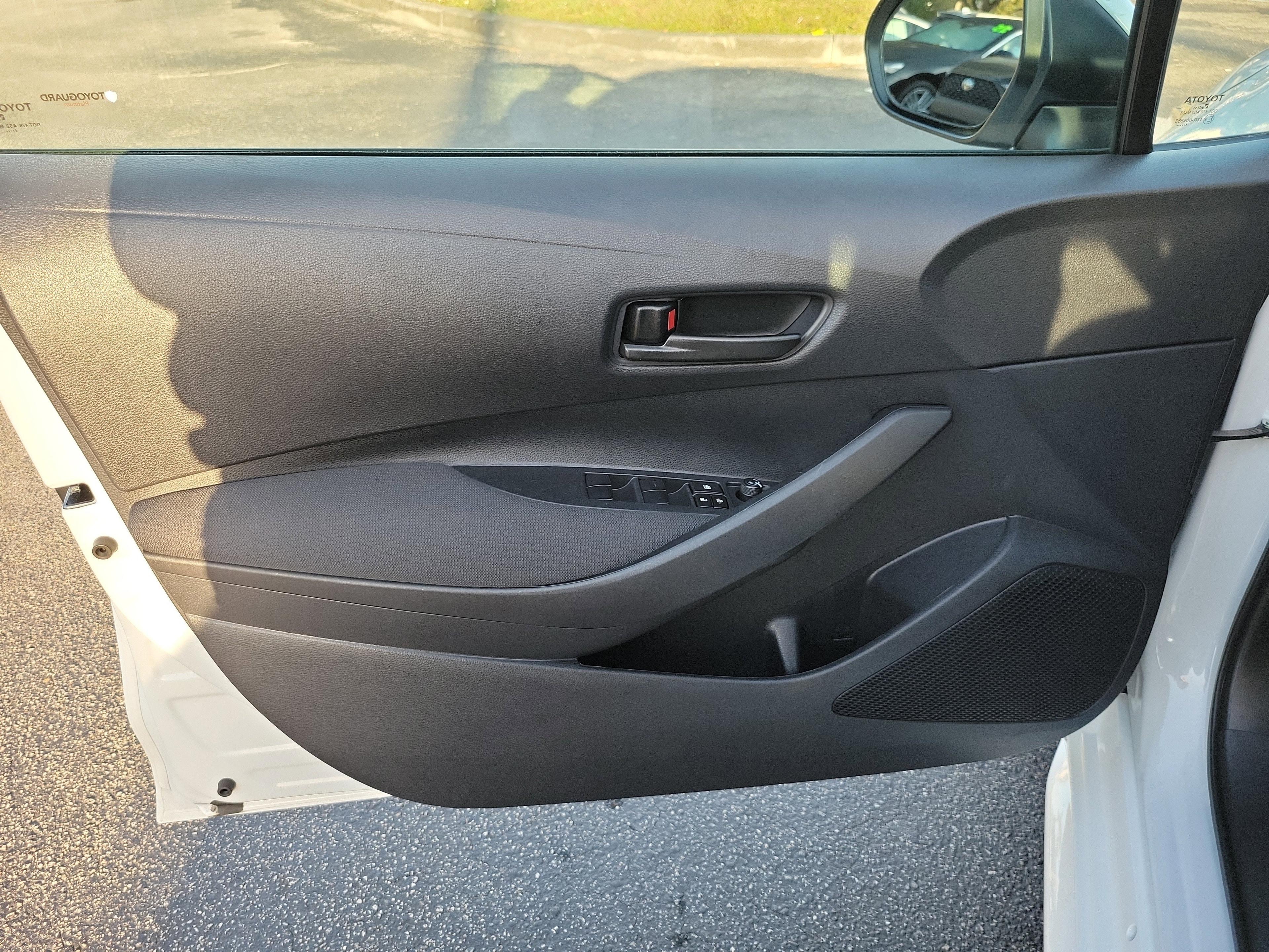 Toyota Corolla Le Fwd - Thumbnail 14