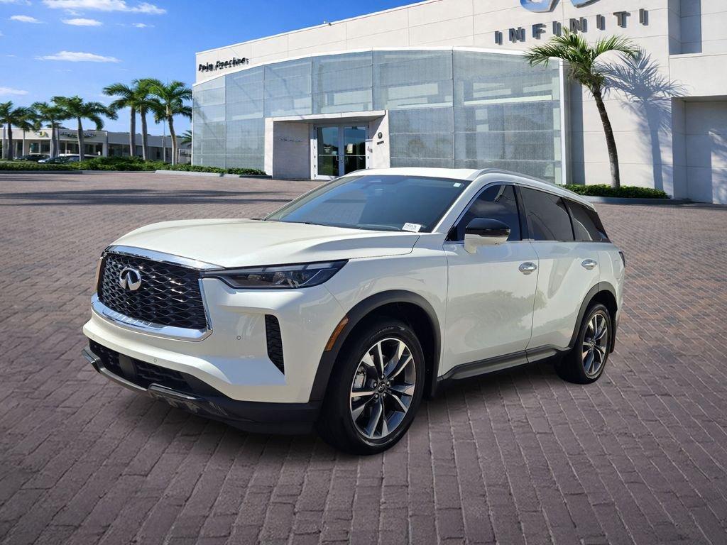 Infiniti Qx60 Luxe With Navigation - Thumbnail 4