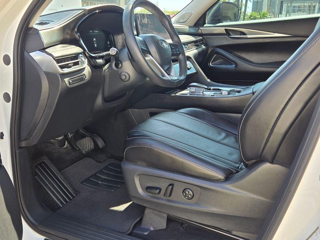 Infiniti Qx60 Luxe With Navigation - Thumbnail 14