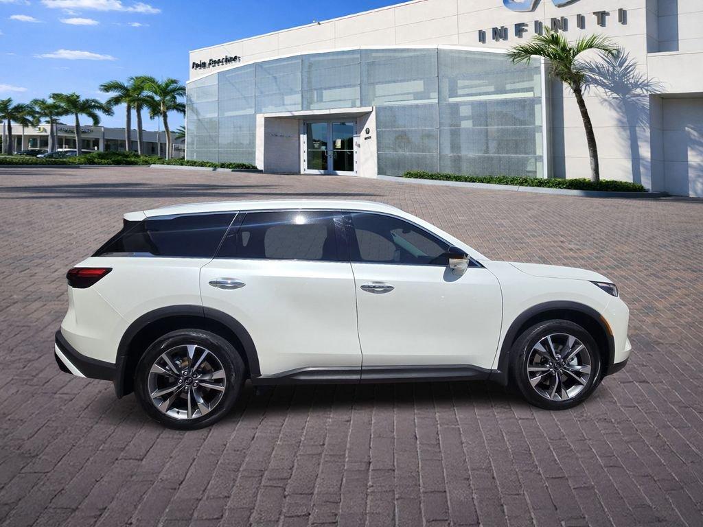 Infiniti Qx60 Luxe With Navigation - Thumbnail 9