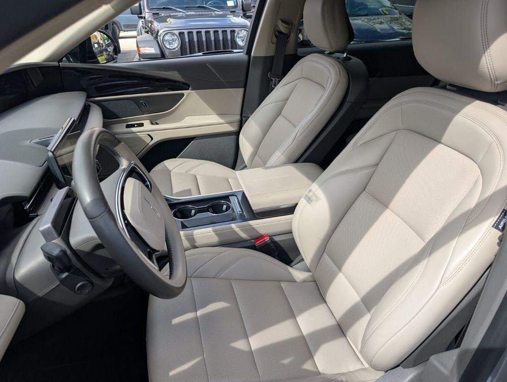 Lincoln Nautilus Premiere With Navigation & Awd - Thumbnail 11