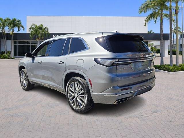 Buick Enclave Avenir With Navigation - Thumbnail 6