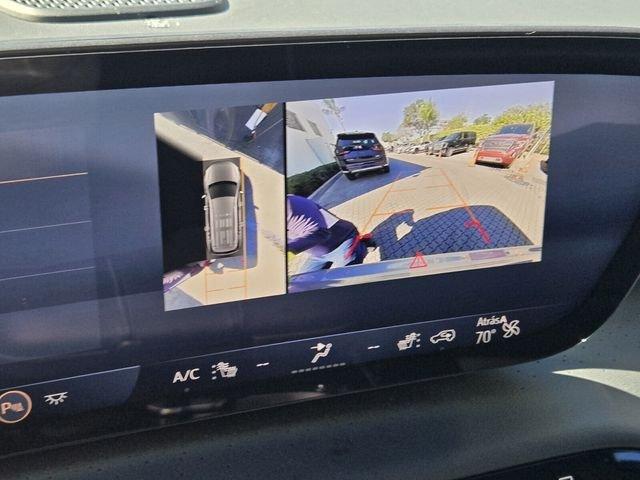 Buick Enclave Avenir With Navigation - Thumbnail 20