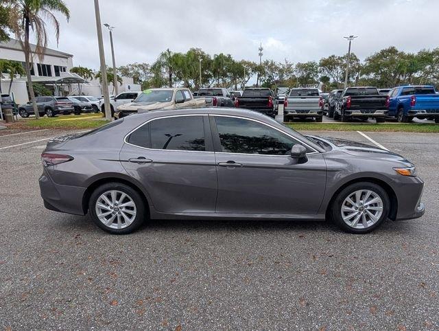 Toyota Camry Le Fwd 4D Sedan - Thumbnail 8