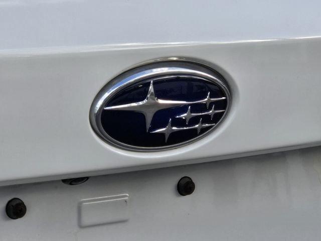 Subaru Outback Limited With Navigation & Awd - Thumbnail 9