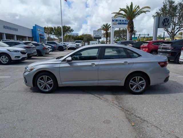 Volkswagen Jetta 1.5T Se Fwd 4D Sedan - Thumbnail 5