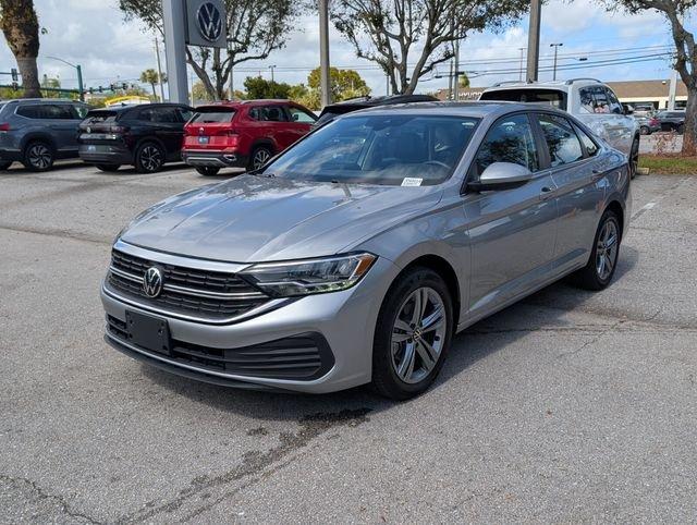 Volkswagen Jetta 1.5T Se Fwd 4D Sedan - Thumbnail 4