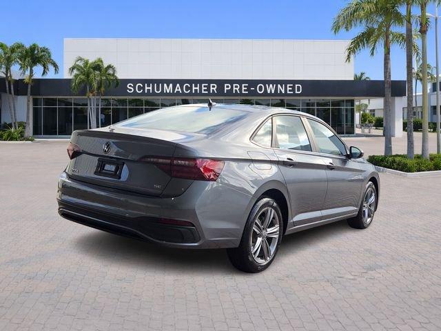 Volkswagen Jetta 1.5T Se Fwd 4D Sedan - Thumbnail 8