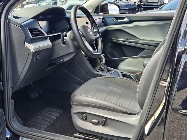 Volkswagen Taos 1.5T Se Fwd 4D Sport Utility - Thumbnail 14