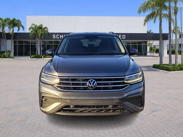 Volkswagen Tiguan 2.0T S Fwd 4D Sport Utility - Thumbnail 3